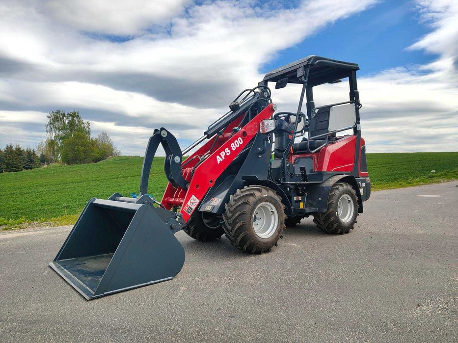 Ładowarka kołowa APS 800 – Yanmar 17,8 kW | Udźwig 1100 kg | Hydrostat