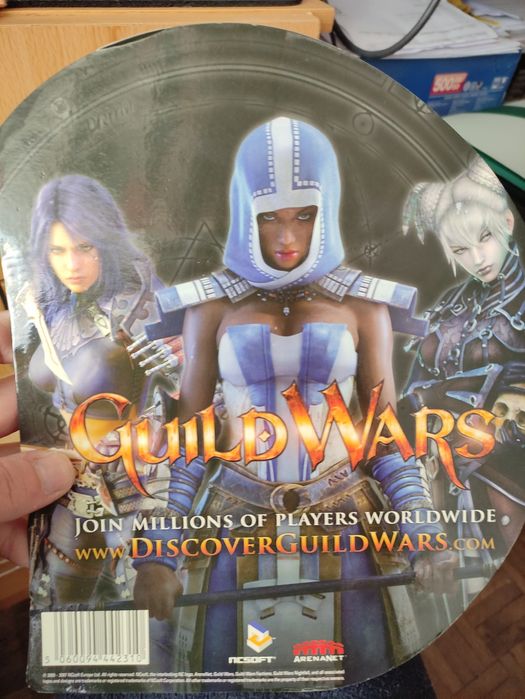 Pins Guild Wars coleção