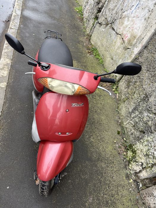 Продам мопед Honda Tact AF51