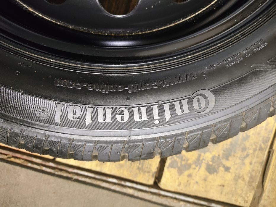 Felgi stalowe z oponami