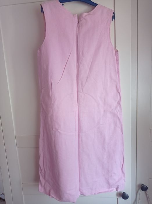 Vestido da marca da Lib, cor rosa (em bom estado)