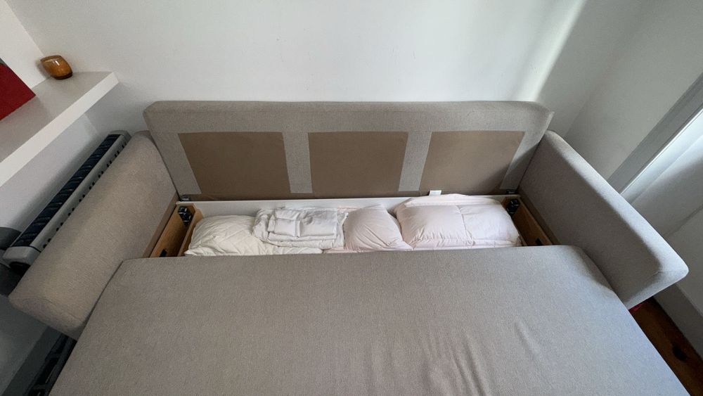 Sofá cama bege ikea