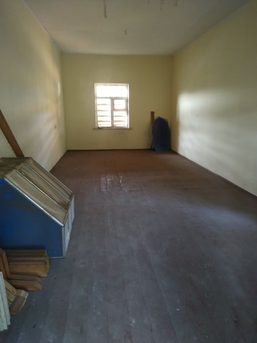 Складські приміщення з рампою, гаражі під СТО, офіс, магазин