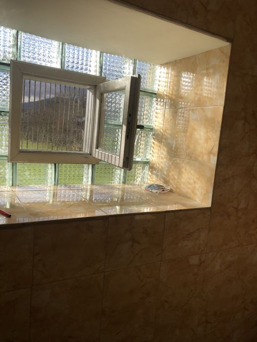 Продається Будинок,є рибник,поруч гори,красива природа