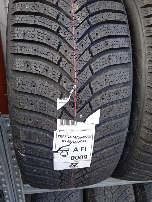 Opony Zimowe 225/60R18 Bridgestone Blizzak Spike Komplet Jasło Montaż