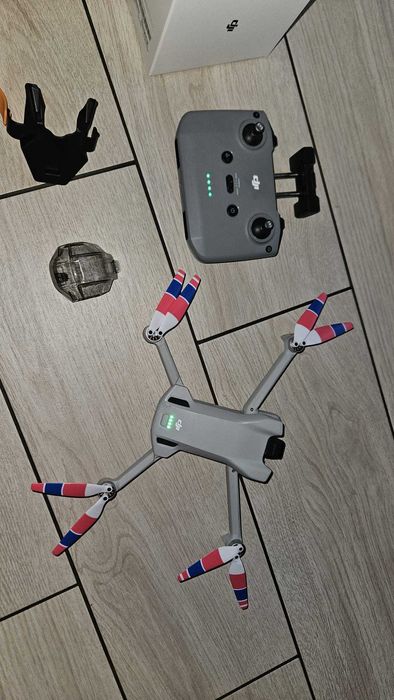 Dron DJI MINI3 polecam