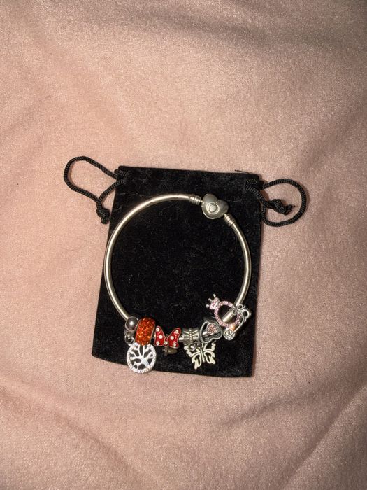 Pulseira com Pingentes