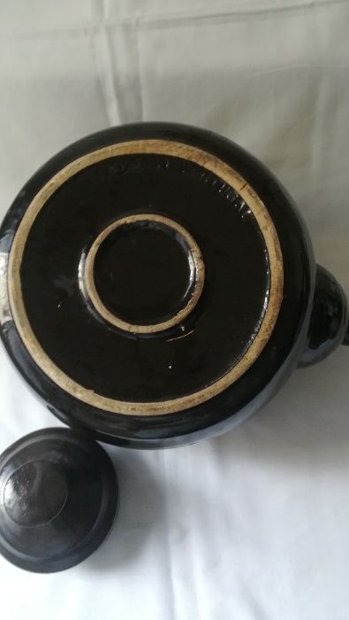 Family-size teapot64741023932419122