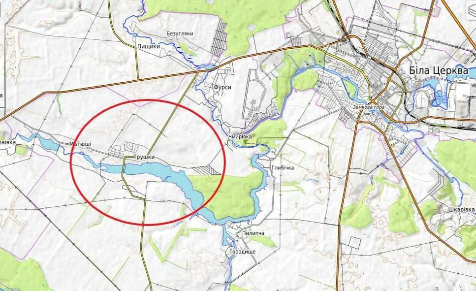 Продаж землі на березі річки під комплекс відпочинку 100 км від Київа