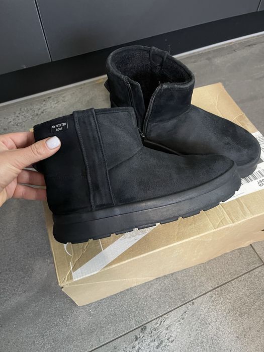 Уггi від ZARA 35 розмір