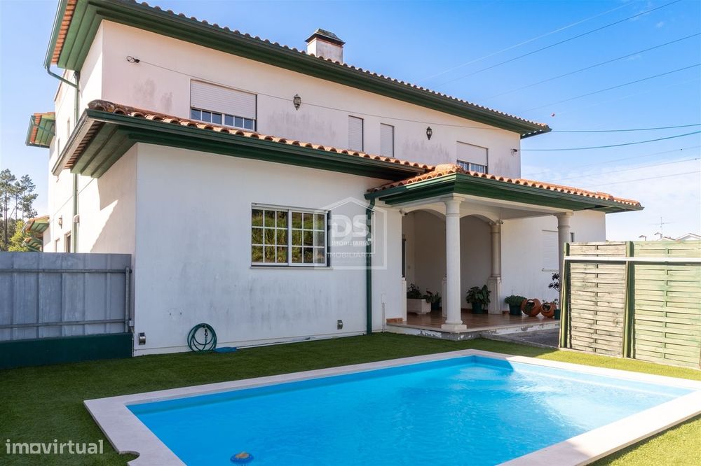 Moradia Geminada T3 Venda em Maceira,Leiria