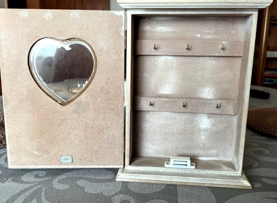 Chaveiro de Parede/ Novo