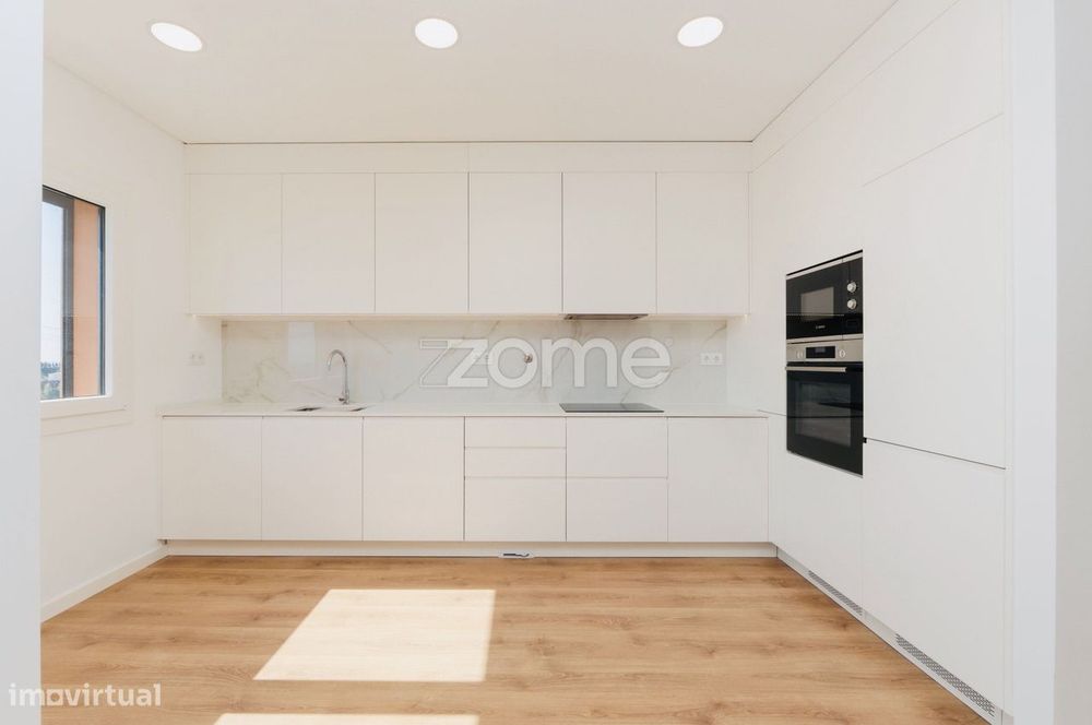 Apartamento T3 |Varanda|Estacionamento - Alverca