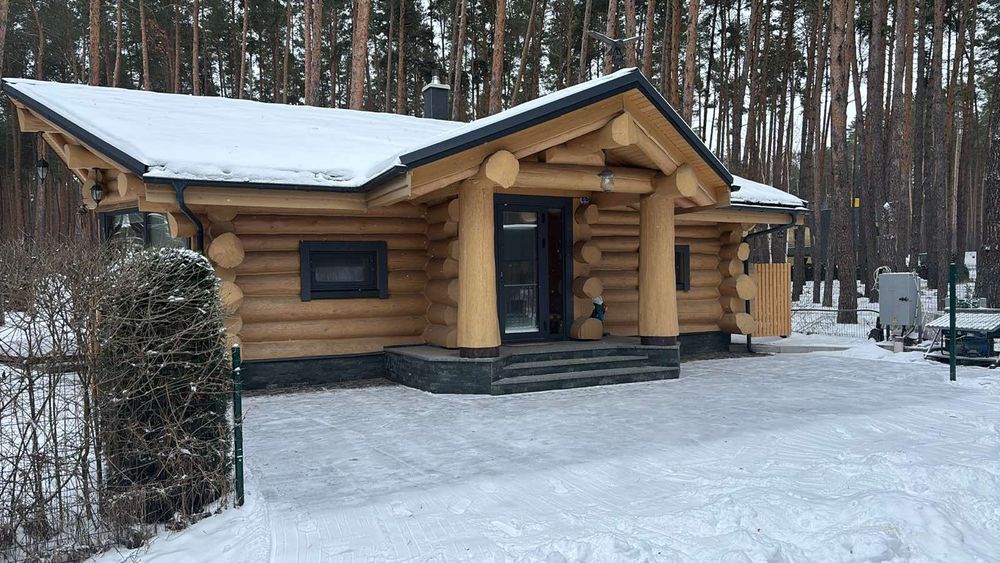 Довгострокова оренда будинку зі справжнього зруба