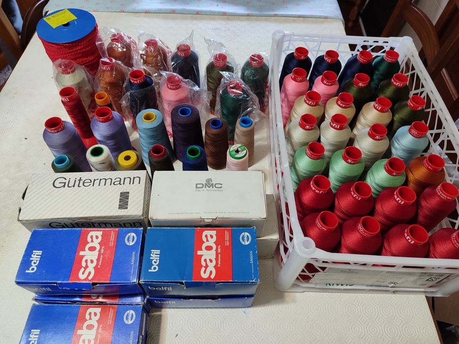 Linhas de costura 100% Poliéster e Algodão - Várias cores