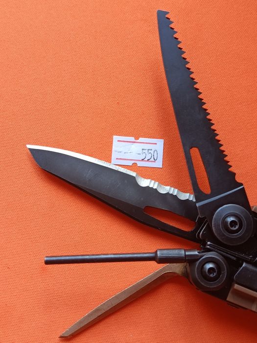 Армейский мультитул Leatherman Mut