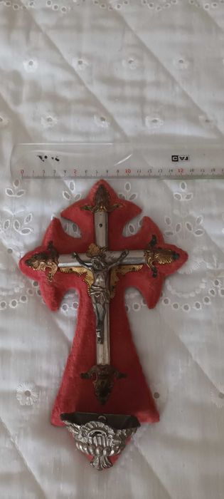 Very ancient cross
