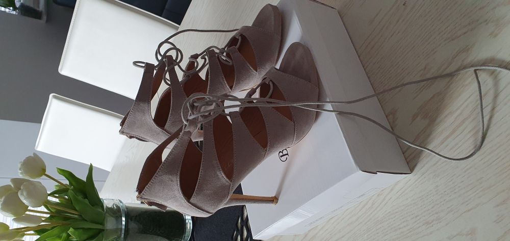 Buty damskie sandały