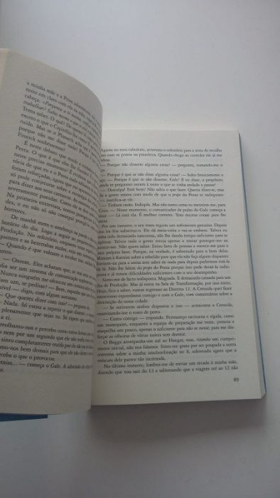 Hunger Games - A Revolta, Suzanne Collins