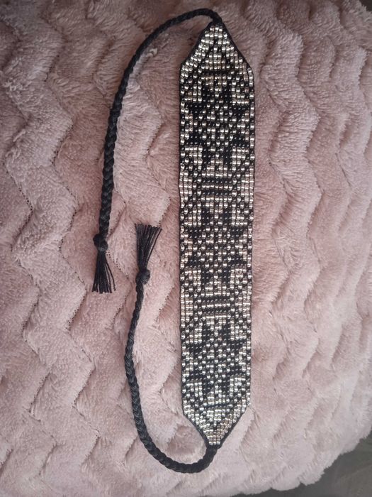 Браслет з бісеру