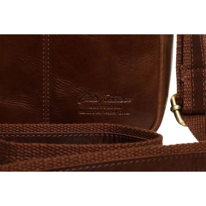 brązowa, jednokomorowa listonoszka męska ze skóry naturalnej -