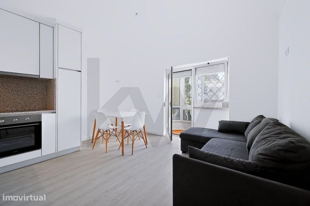 T1 Remodelado no Bairro do Junqueiro, Carcavelos — Perto da Praia