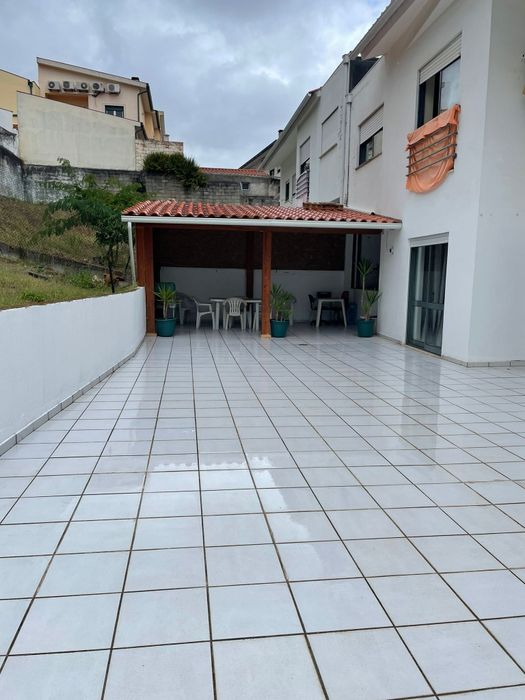 Quarto para Estudante- 300mt Escola de Enfermagem