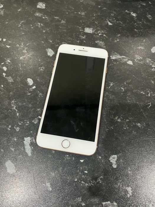 iphone 8 plus+ /