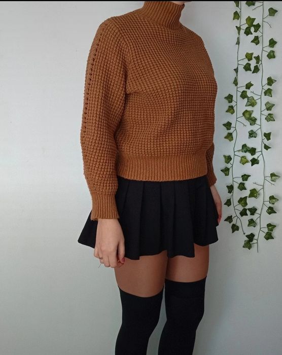Świetny sweter golf unikatowy splot casual blogger musthave Zara