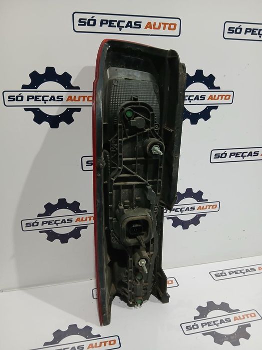 FAROLIM DIREITO BRANCO FIAT DUCATO 2.3MJET ANO: 2016