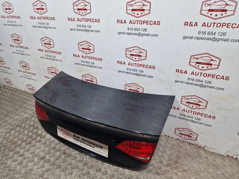 Tampa de Mala Audi A4 B8 Original