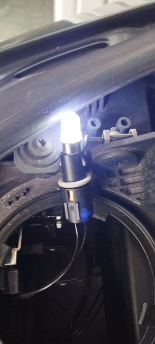 9+8 Lâmpada led H6W