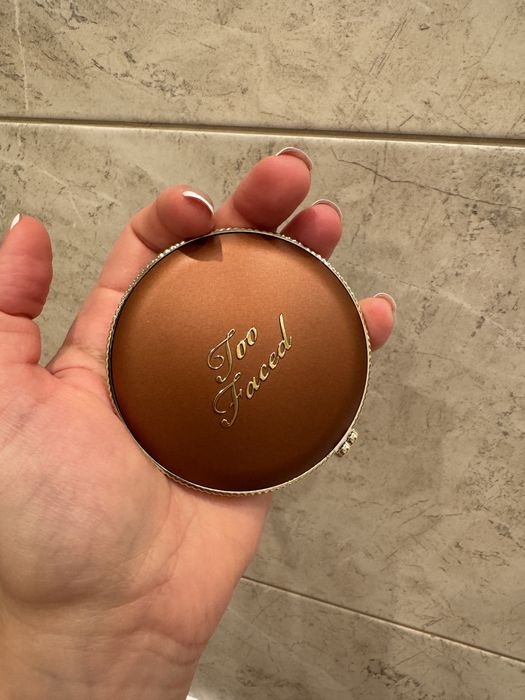 Бронзер too faced chocolate soleil matte bronzer