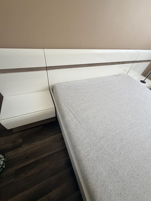 Łóżko, regał + komoda do sypialni