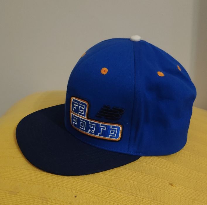 Boné FC Porto New Balance azul e laranja