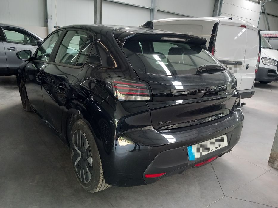 Peugeot 208 Allure 1.2  2024