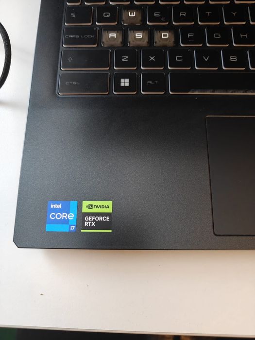 Portátil MSI Cyborg 15 A13V