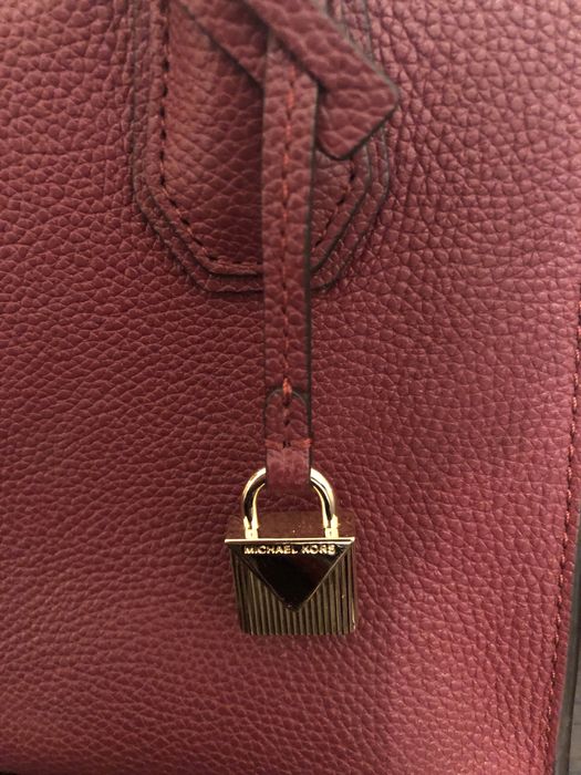 Mala Michael Kors