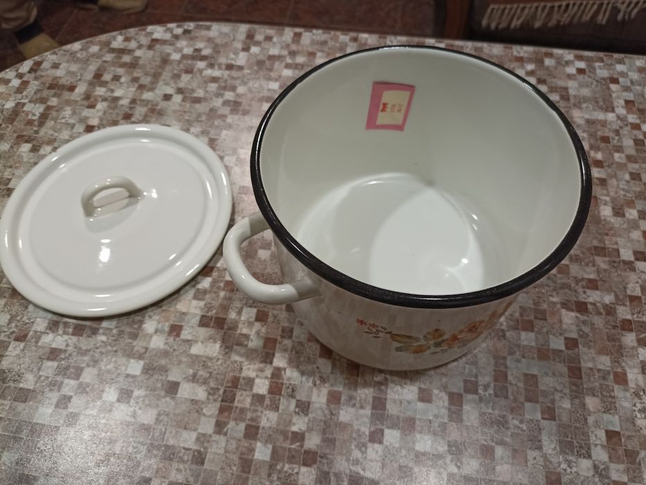 Кастрюля 3,5 литра новая