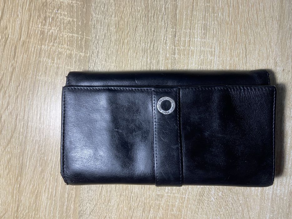 Жіночий шкіряний гаманець