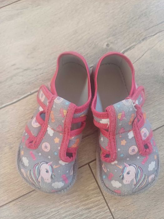 Buciki Okaidi- Obaibi 23 plus gratis kapcie Raweks 24