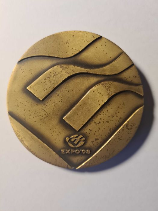 Medalha comemorativa da Expo 98
