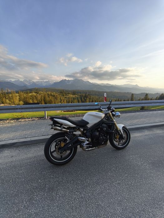 Triumph street triple 675