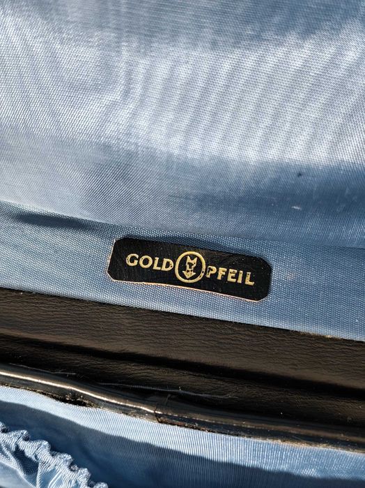 Walizka Na Kapelusz Gold Pfeil