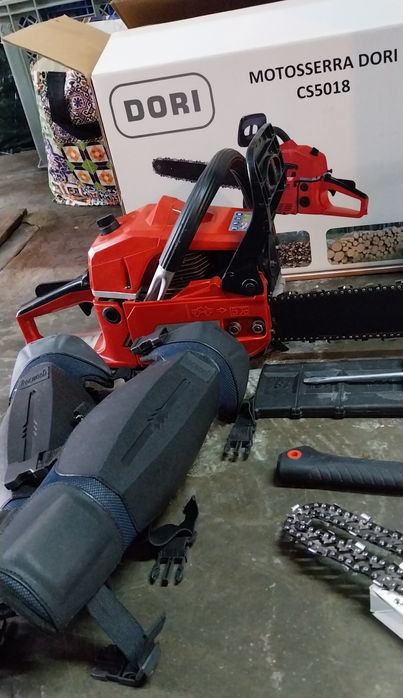 Motosserra marca Portuguesa Dori