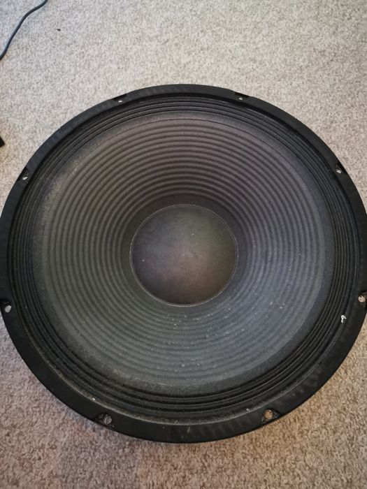 Głośnik Bugera 200watt