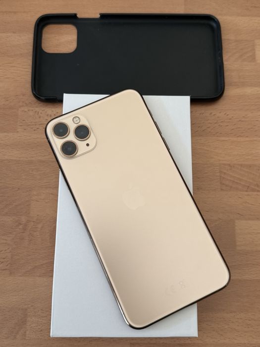 Iphone 11 pro max 64gb desbloqueado(ACEITO RETOMA)