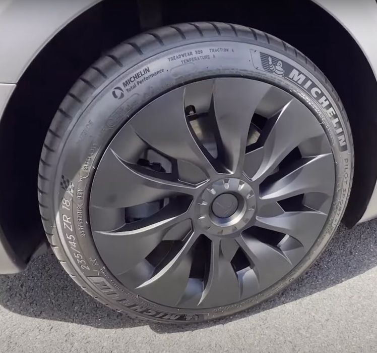 Ковпаки колпак колісний R18 R19 Tesla model 3 Y