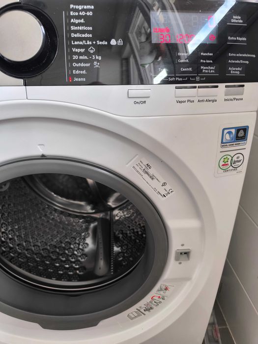 AEG series 7000 Máquina de lavar roupa com vapor 9kg 1400rpm