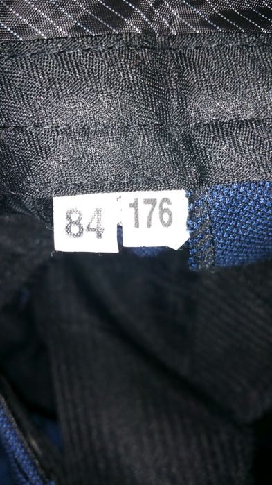 Garnitur slim granatowy